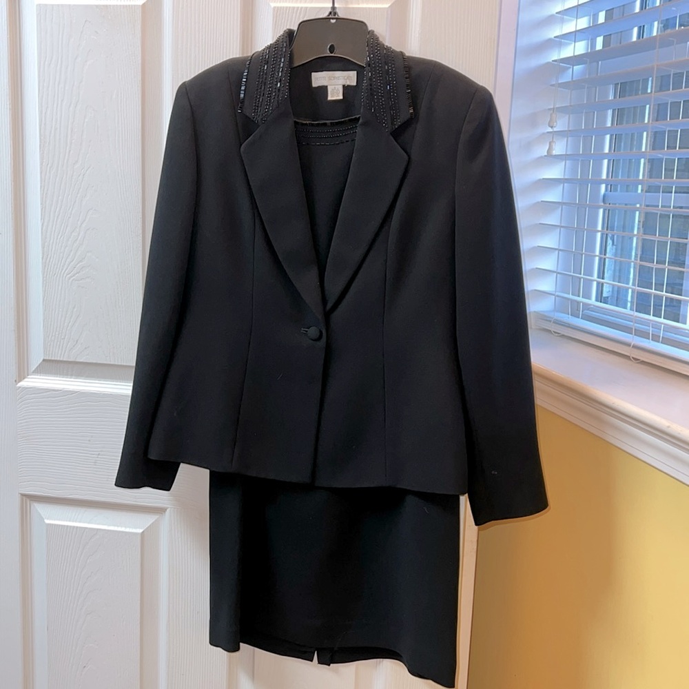 Vintage PETITE SOPHISTICATE Black Dress Suit size 6 EXQUISITE!